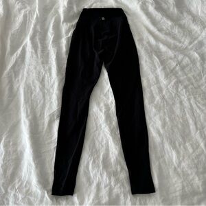 BuffBunny Legacy Leggings / Onyx Black / Size XS